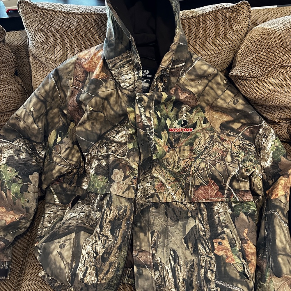 Mossy Oak light hooded jacket. 3xl